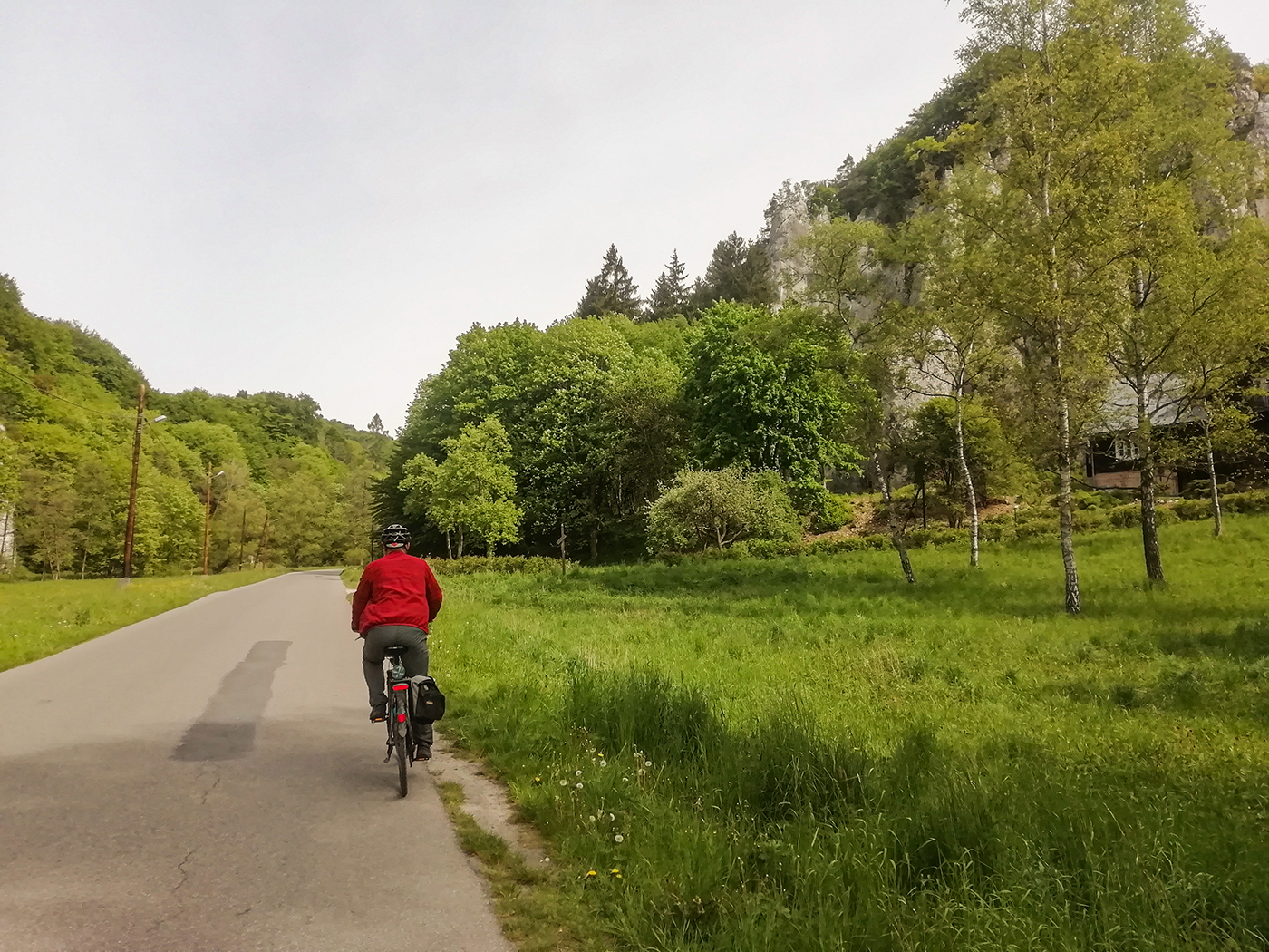 Turystyka rowerowa: Dolina Prądnika – Zamki, maczuga i wapienne skałki