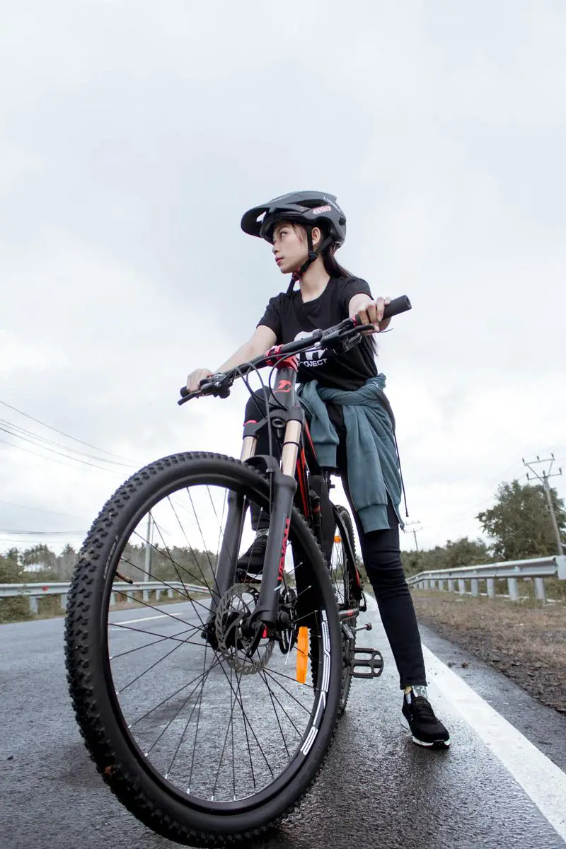 Czy jazda na rowerze odchudza uda? Praktyczne porady i opinie z forum