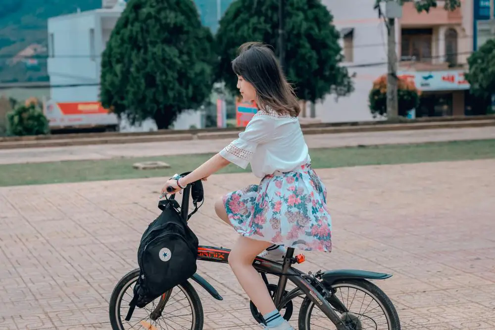 Jakie koła wybrać do roweru dla 7-latka? Porady dla rodziców początkujących rowerzystów
